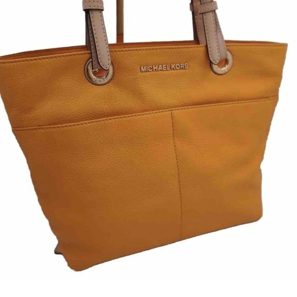 Michael Kors Bedford Mustard‎ Yellow Pebbled Leather Tote Gold Hardware 38-132